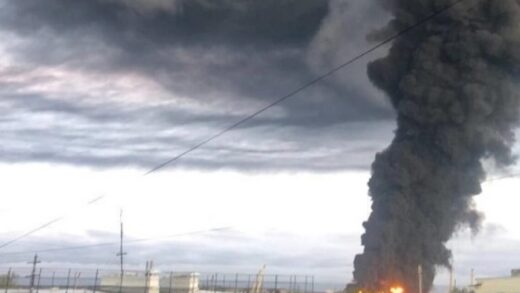 Новини України - В Криму вночі гриміли вибухи - соцмережі