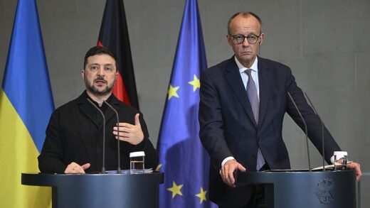 Новини світу - Зеленський: В Україні нема жодної електростанції, що не зазнала атаки РФ