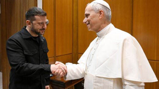 Новини світу - Зеленський зустрінеться із Папою Римським - ЗМІ