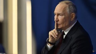 Новини світу - Путін торік засекретив майже половину своїх указів