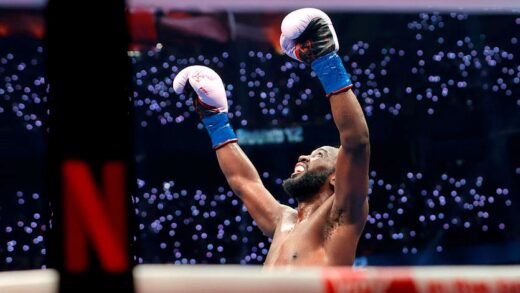 Новини спорту - Теренс Кроуфорд посилається на вік, говорячи про завершення кар'єри в рингу