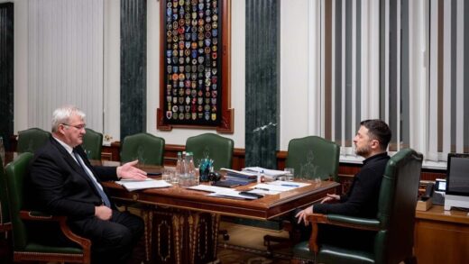 Новини України - Зеленський анонсував кадрові зміни в МЗС